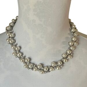 Elegant Faux Pearl Cluster Statement Necklace with Rhinstones